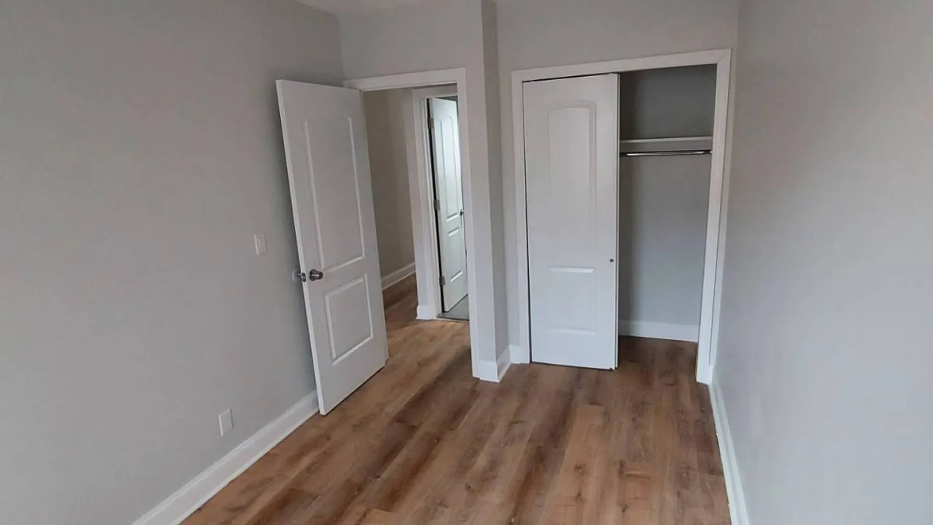 Property at 427 Pulaski St, Brooklyn, NY 11221 11