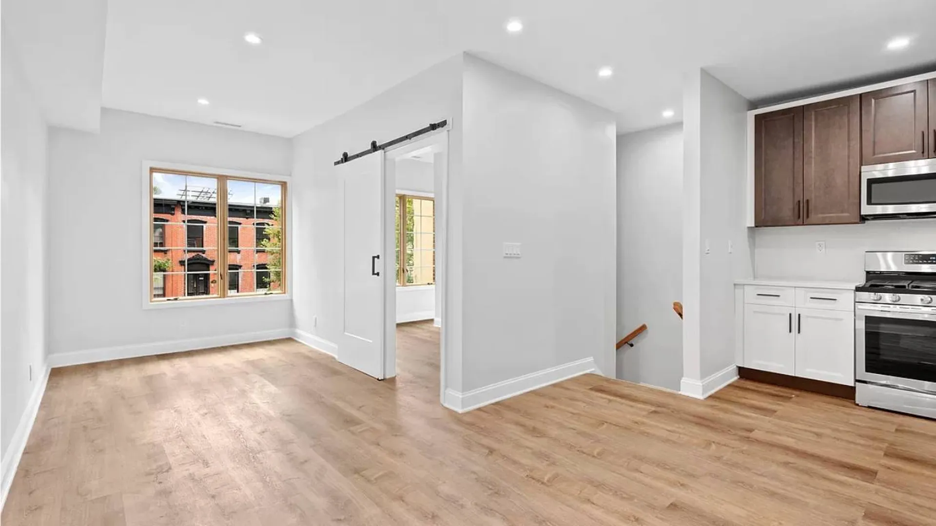 Property at 427 Pulaski St, Brooklyn, NY 11221 12