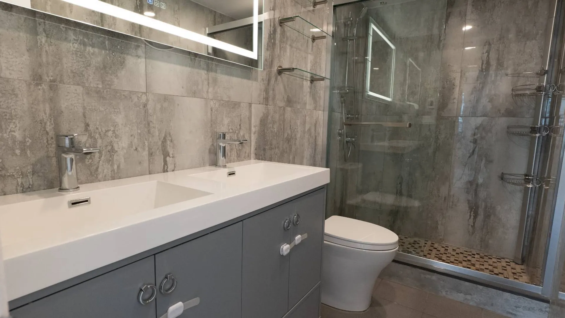 Property at 427 Pulaski St, Brooklyn, NY 11221 25