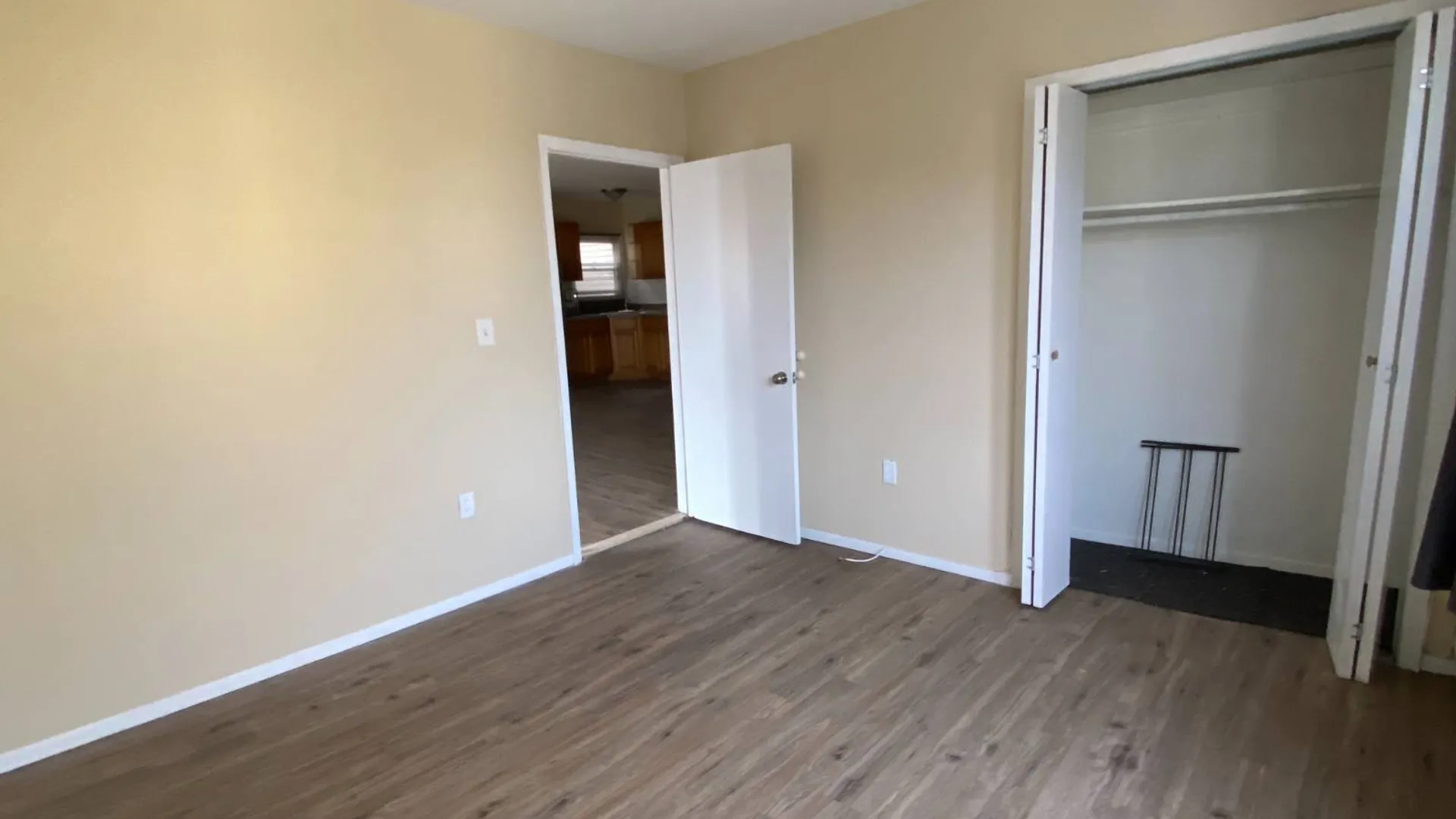 Property at 6817 Forest Avenue, Ridgewood, NY 11385 4