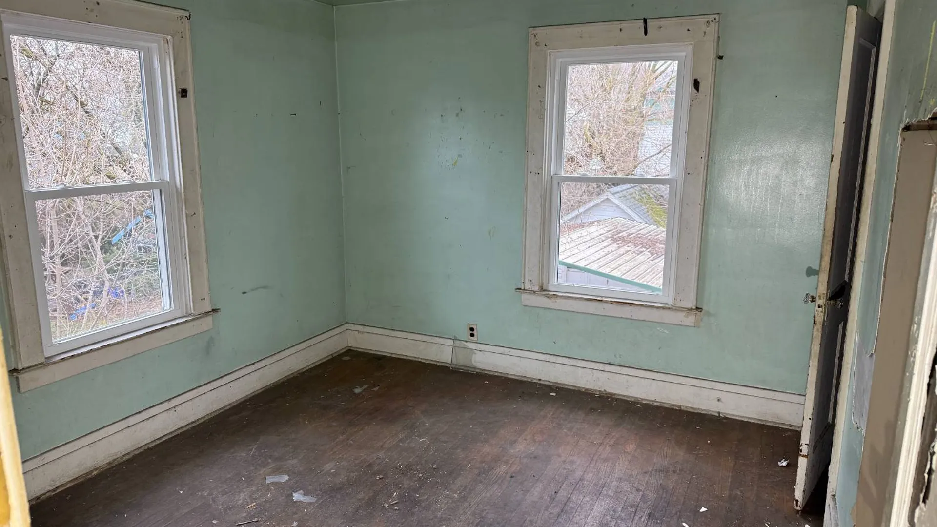 Property at 233 Genesee Pk Dr, Syracuse, NY 13224 21