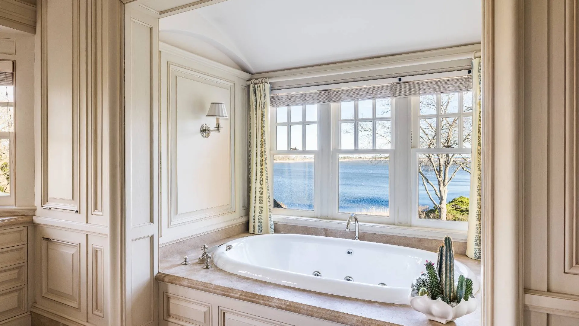 Property at 38 Mathews Road, East Hampton, NY 11975 26
