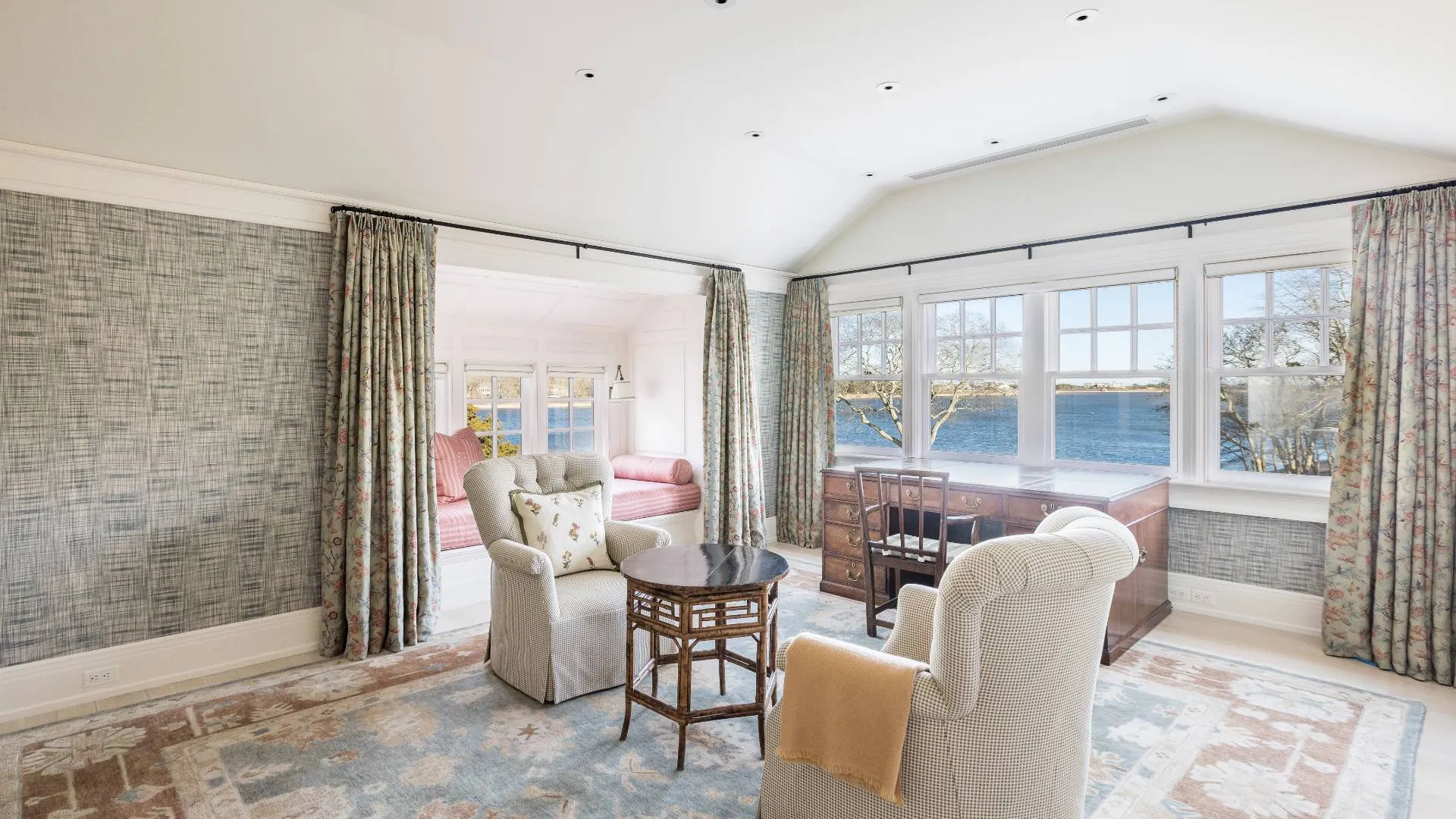 Property at 38 Mathews Road, East Hampton, NY 11975 35