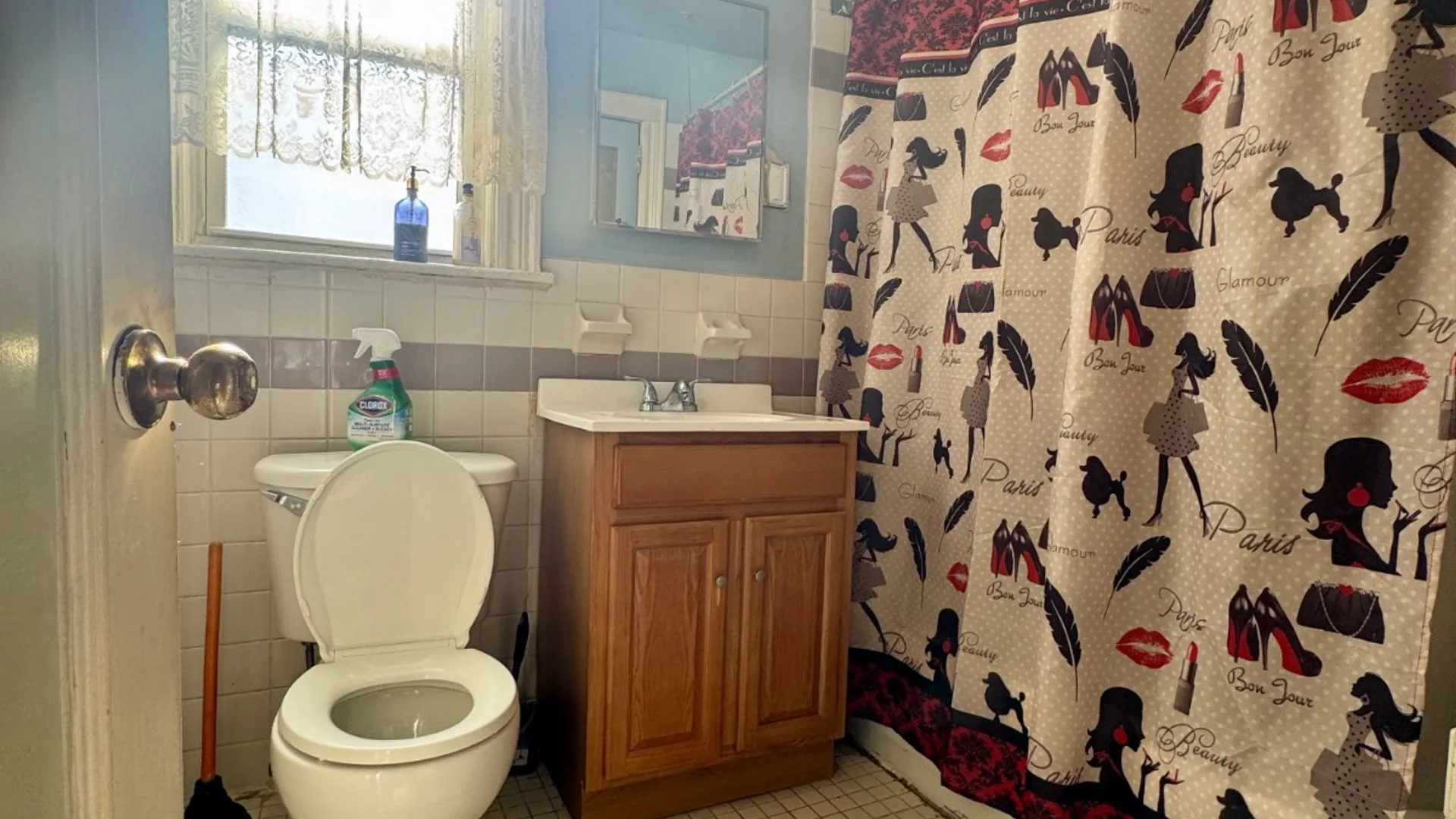 Property at 116-40 203rd St, Saint Albans, NY 11412 5