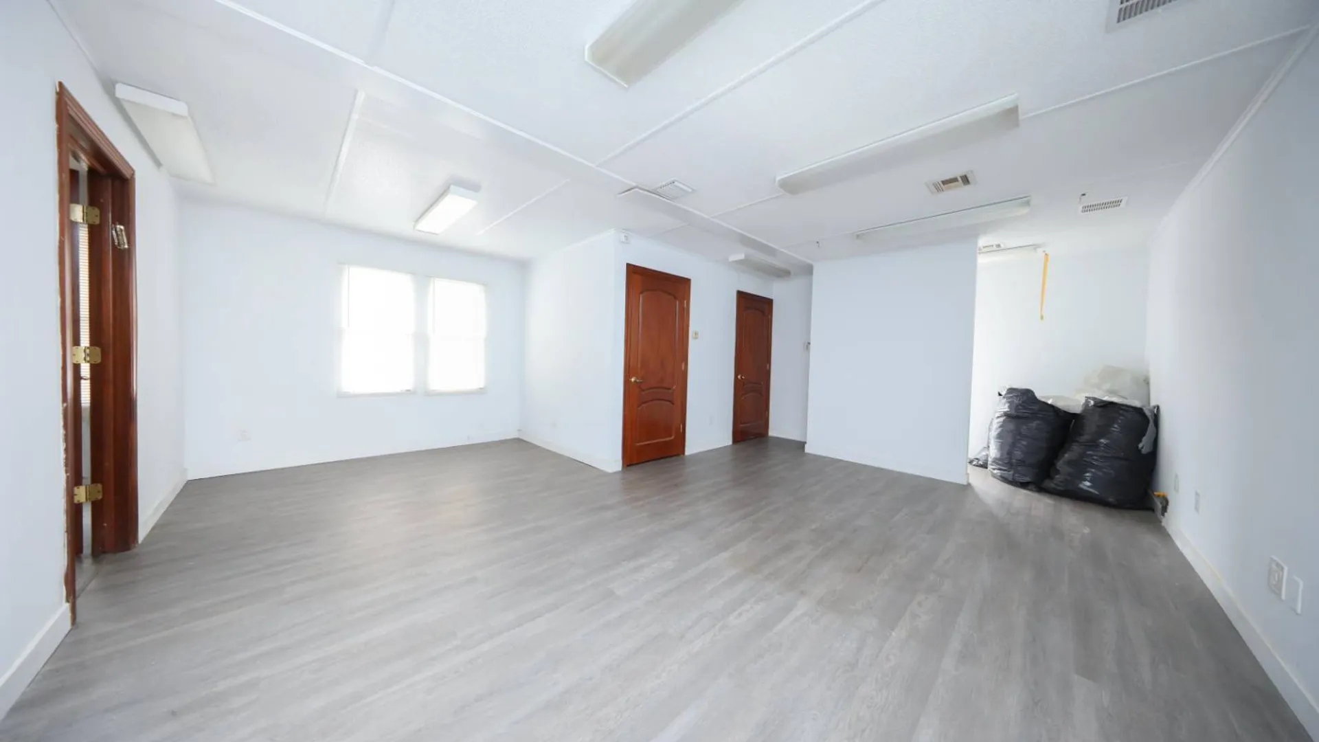 Property at 343 Sand Lane, Staten Island, NY 10305 18