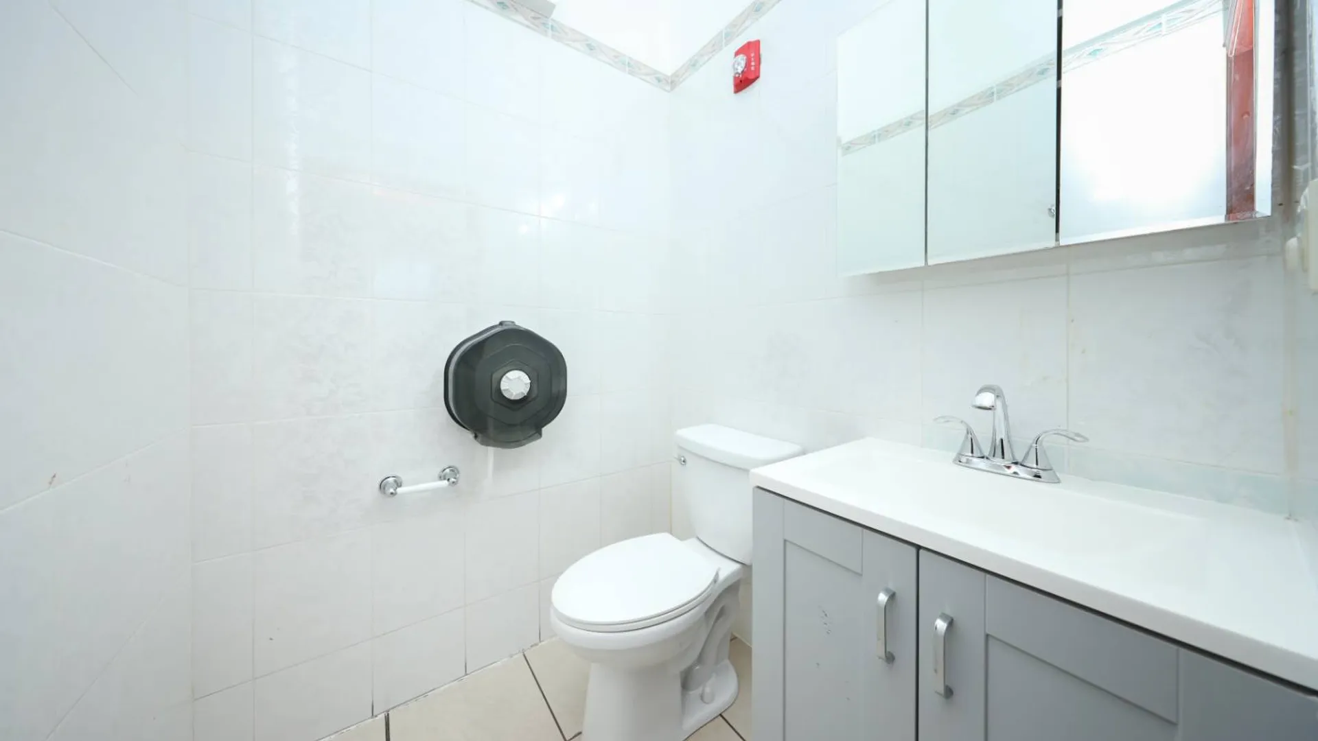 Property at 343 Sand Lane, Staten Island, NY 10305 13