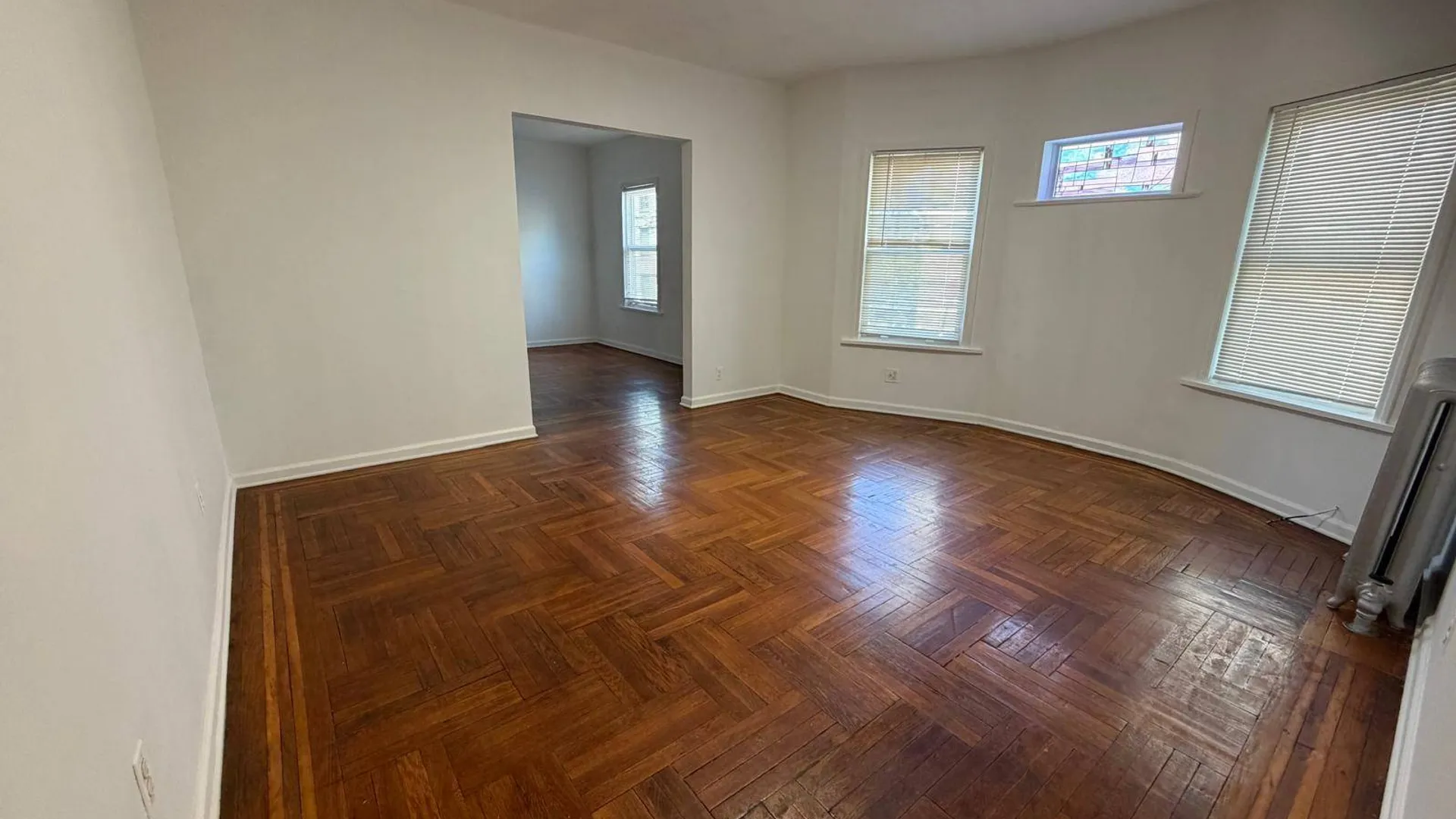 Property at 4222 Carpenter Ave, Bronx, NY 10466 17