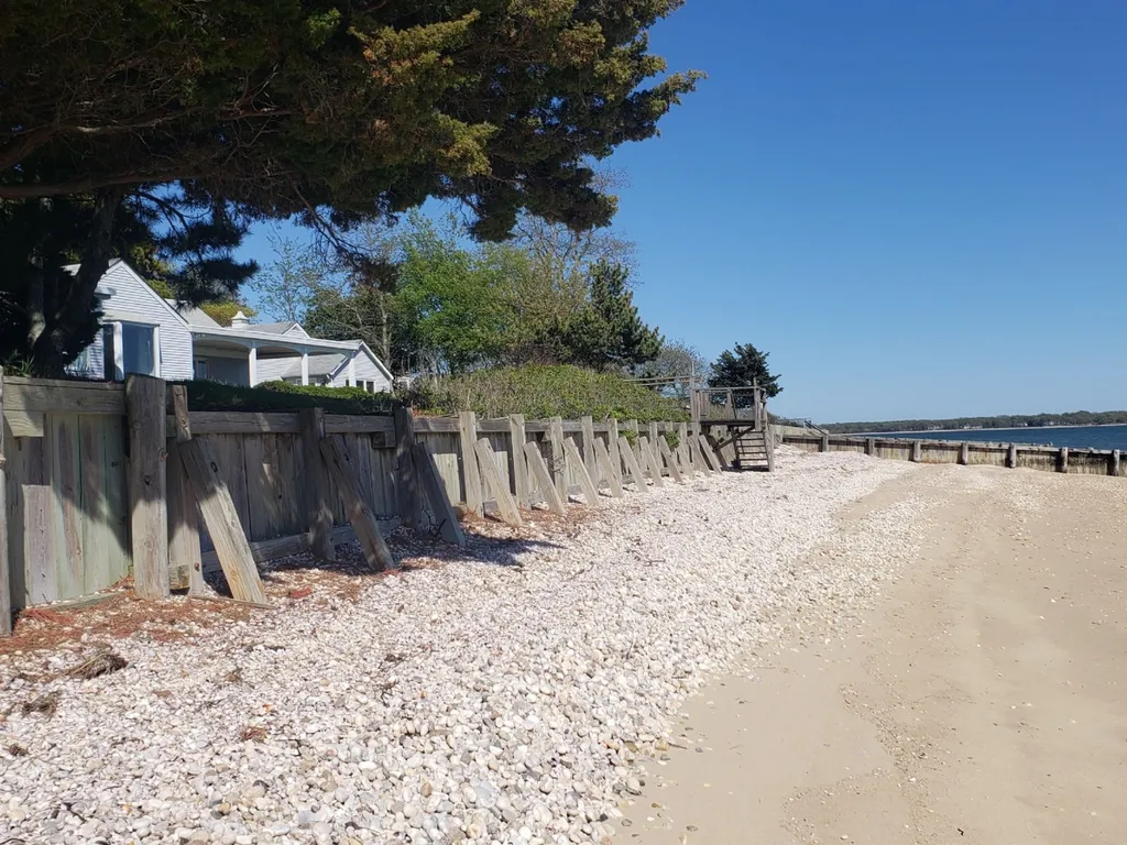 Property at 100 Peconic, Shelter Island, NY 11964