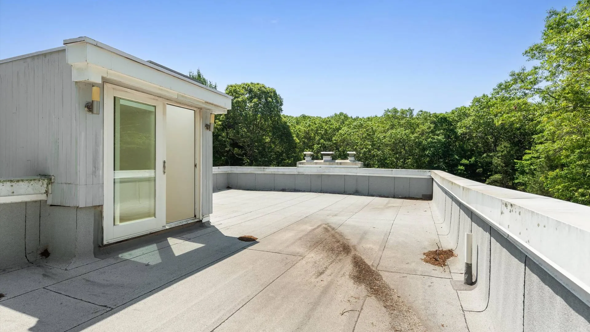 Property at 2 JODY'S PATH, East Hampton, NY 11937 39