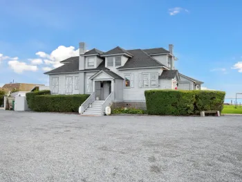 Property at 32 Lighthouse Road, Hampton Bays, NY 11946
