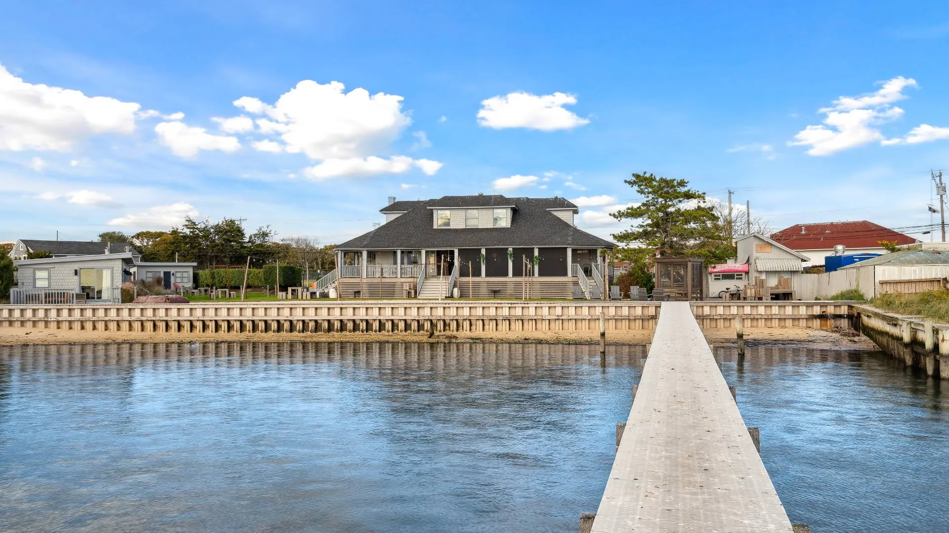 Property at 32 Lighthouse Road, Hampton Bays, NY 11946 42