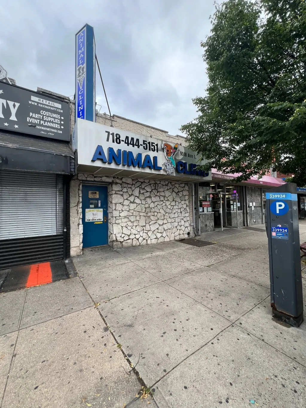 Property at 9518 Ave L, Brooklyn, NY 11236