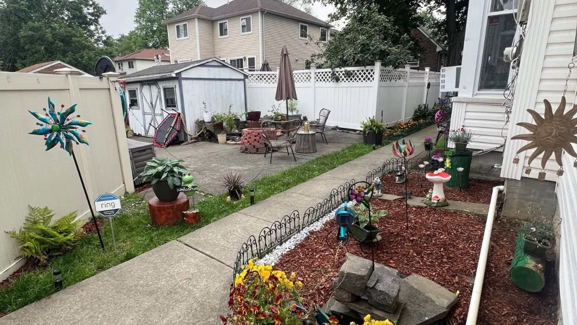 Property at 163-165 Bement Ave, Staten Island, NY 10310 5