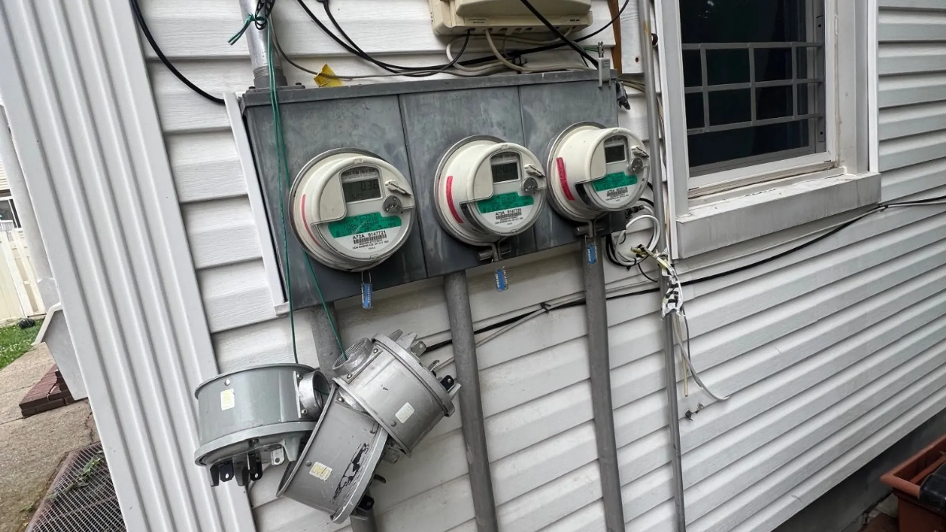 Property at 163-165 Bement Ave, Staten Island, NY 10310 6