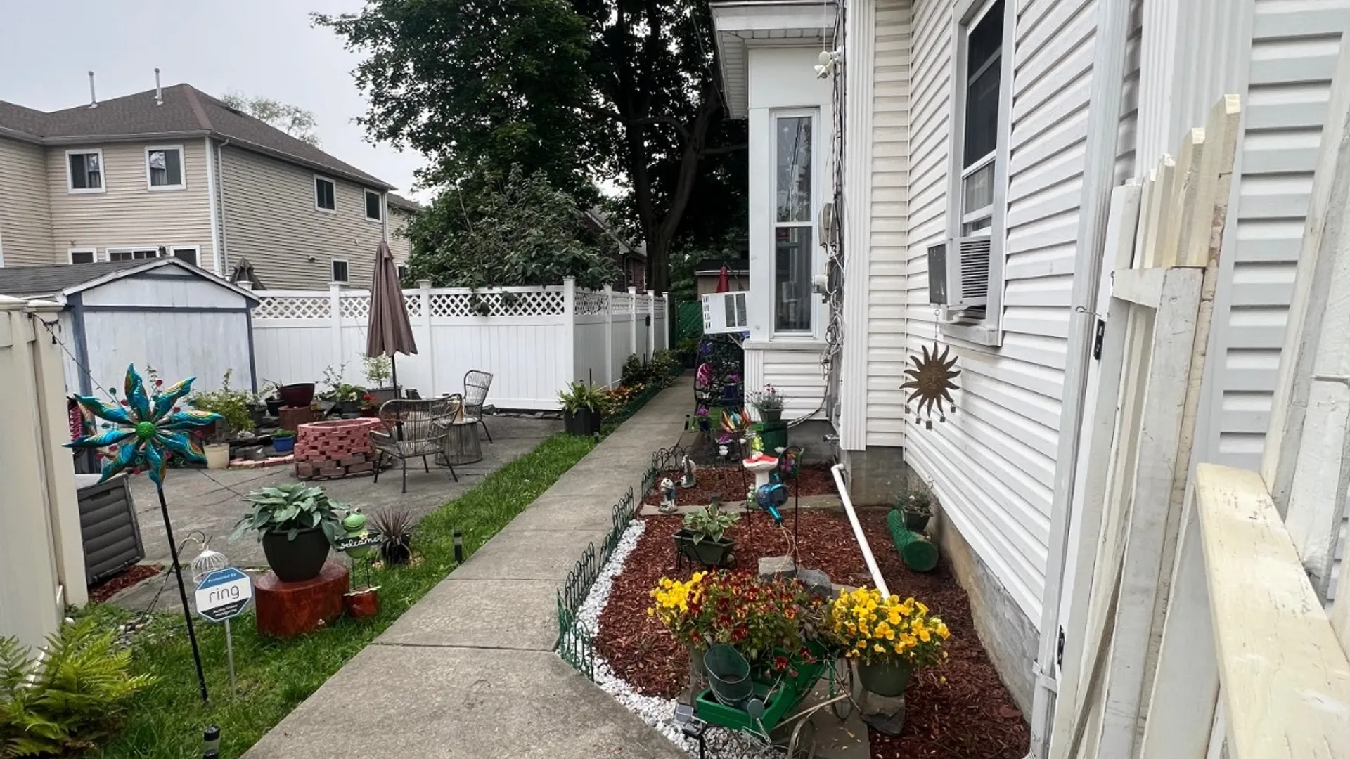 Property at 163-165 Bement Ave, Staten Island, NY 10310 9