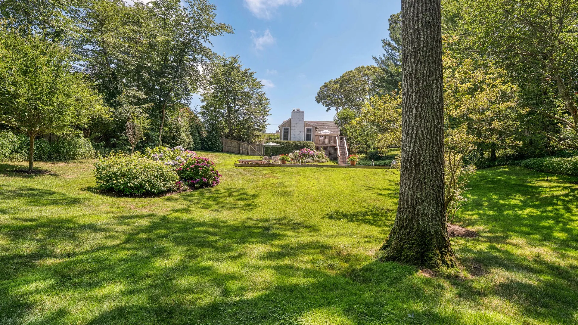 Property at 15 Greenway Drive, East Hampton, NY 11937 4