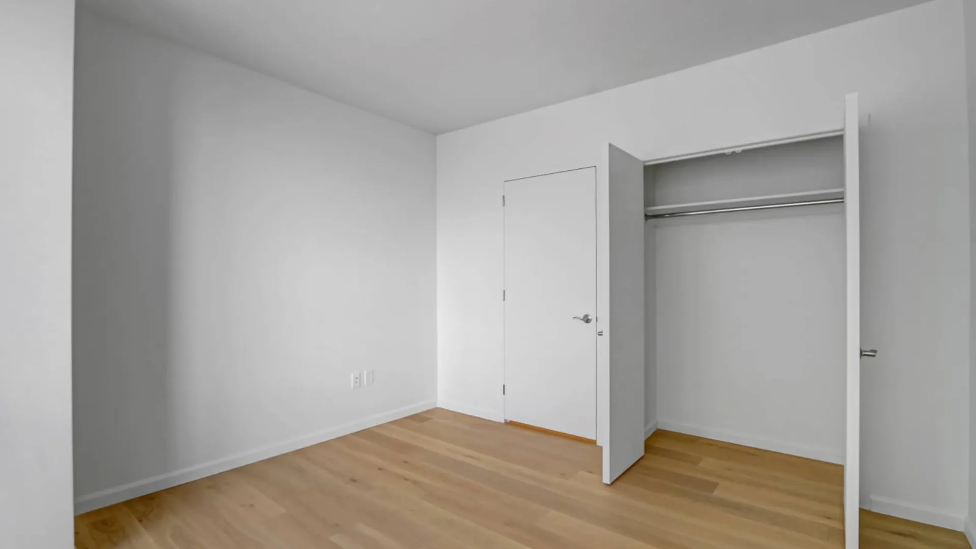 Property at 635 42nd street, New York, NY 10036 27