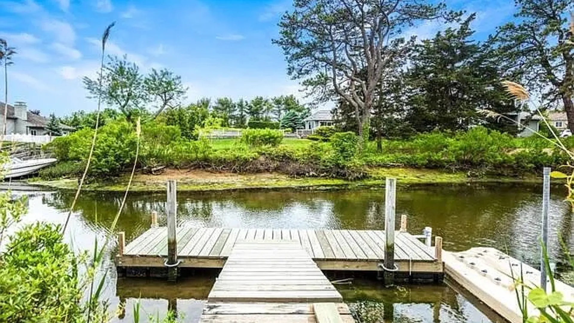 Property at 5 Woodcock Ln, Remsenburg, NY 11960 30