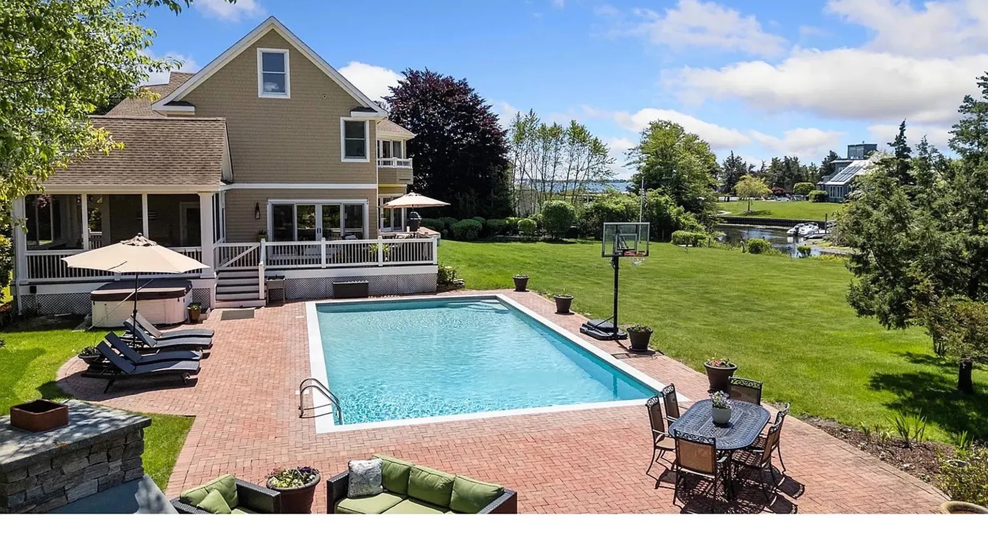 Property at 5 Woodcock Ln, Remsenburg, NY 11960 25