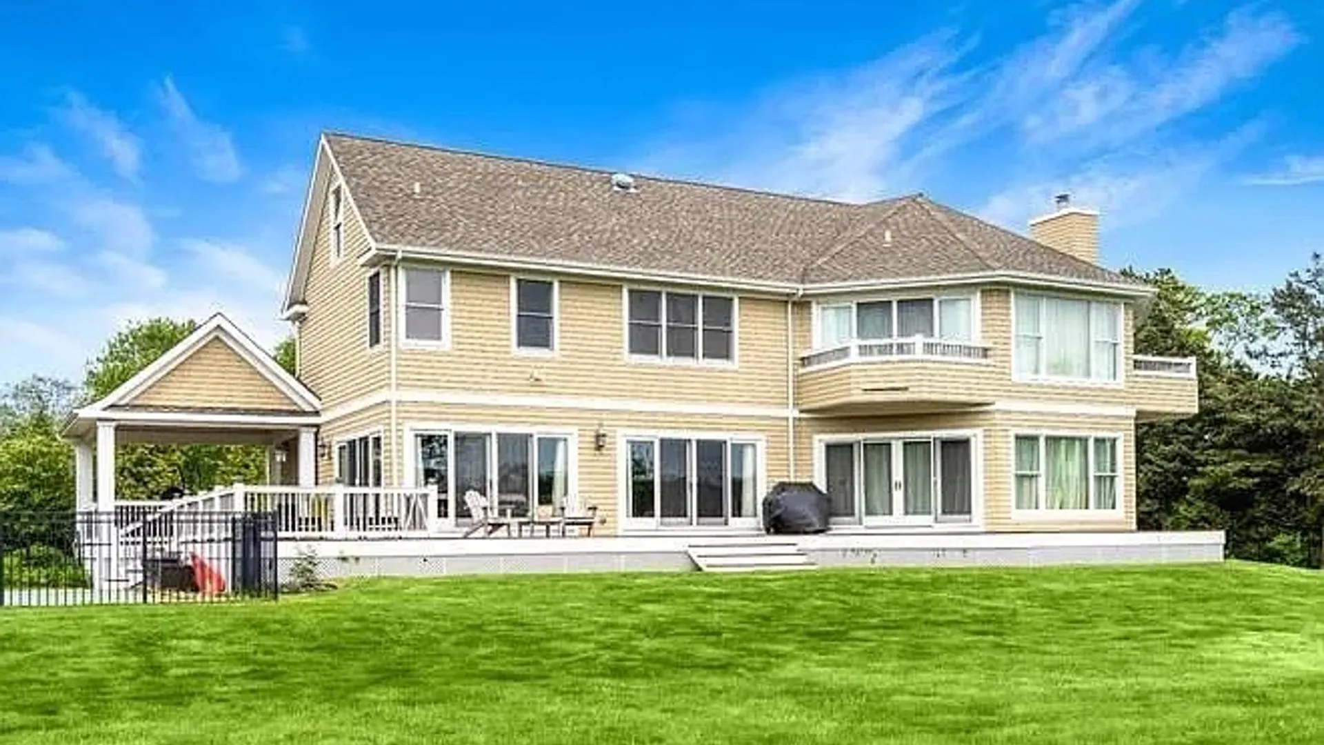 Property at 5 Woodcock Ln, Remsenburg, NY 11960 24