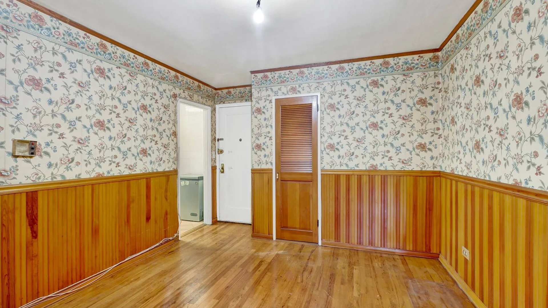 Property at 711 Montauk Ct, Brooklyn, NY 11235 4