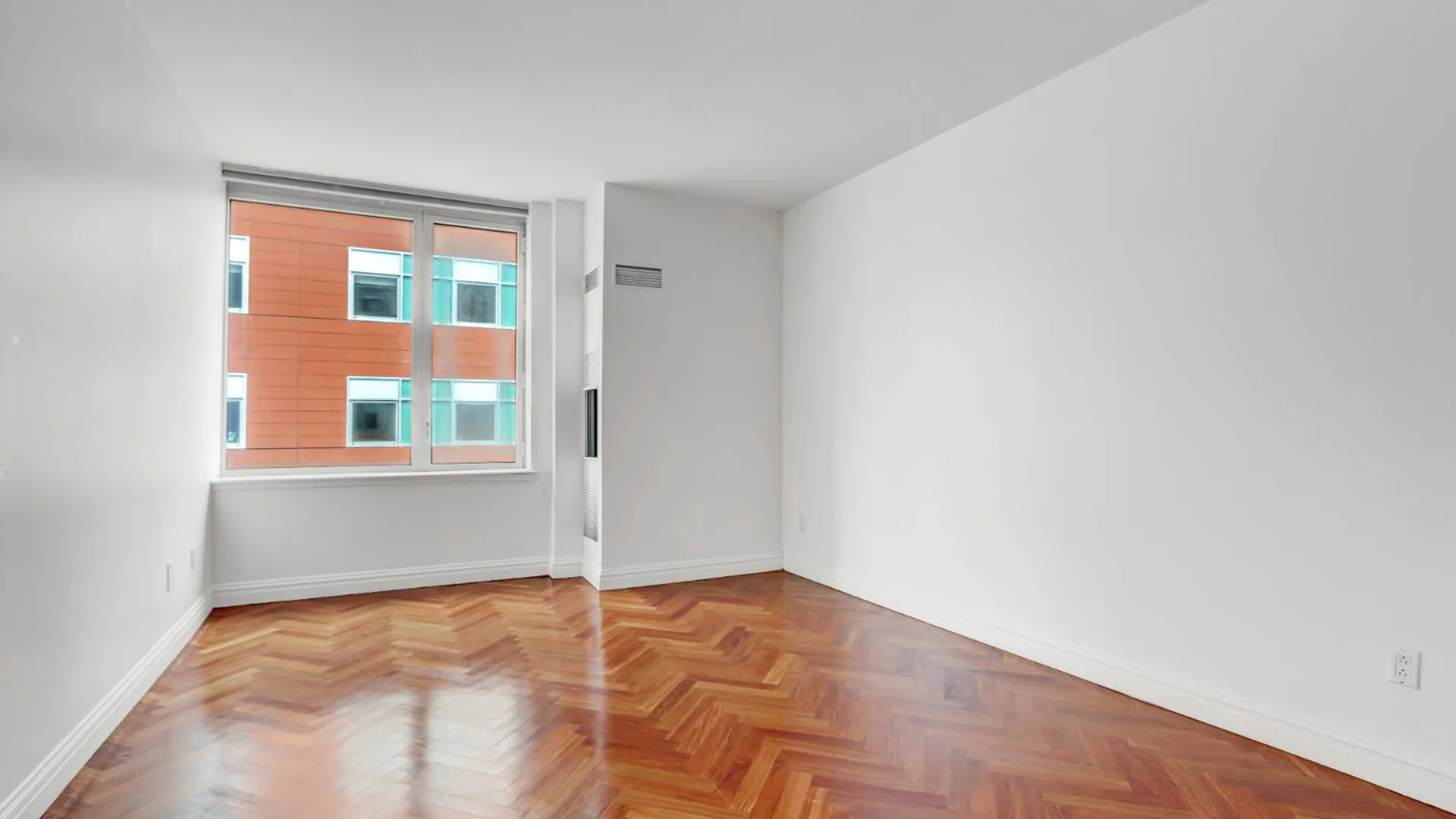 Property at 90 East End Avenue, New York, NY 10028 16