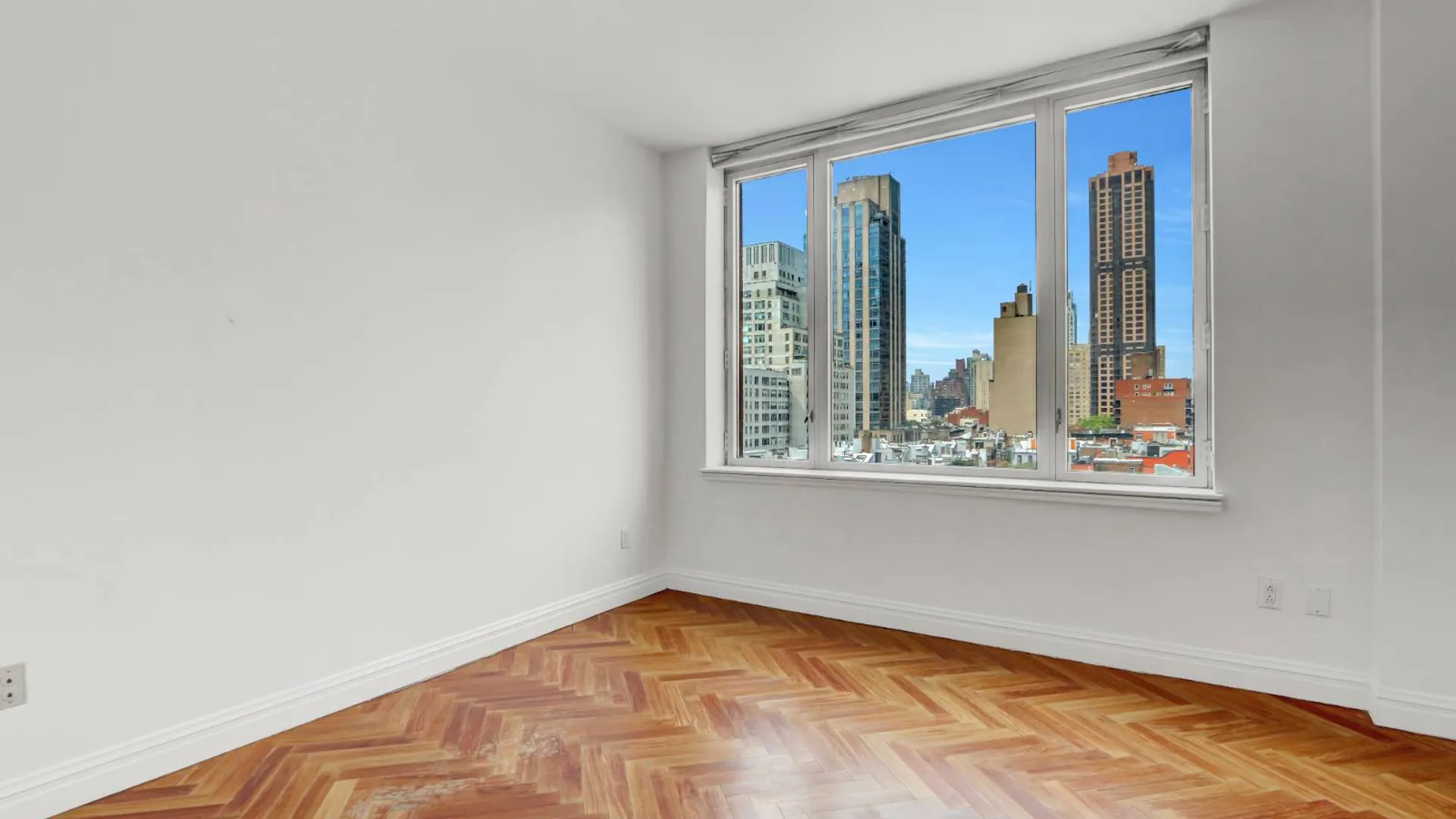 Property at 90 East End Avenue, New York, NY 10028 20