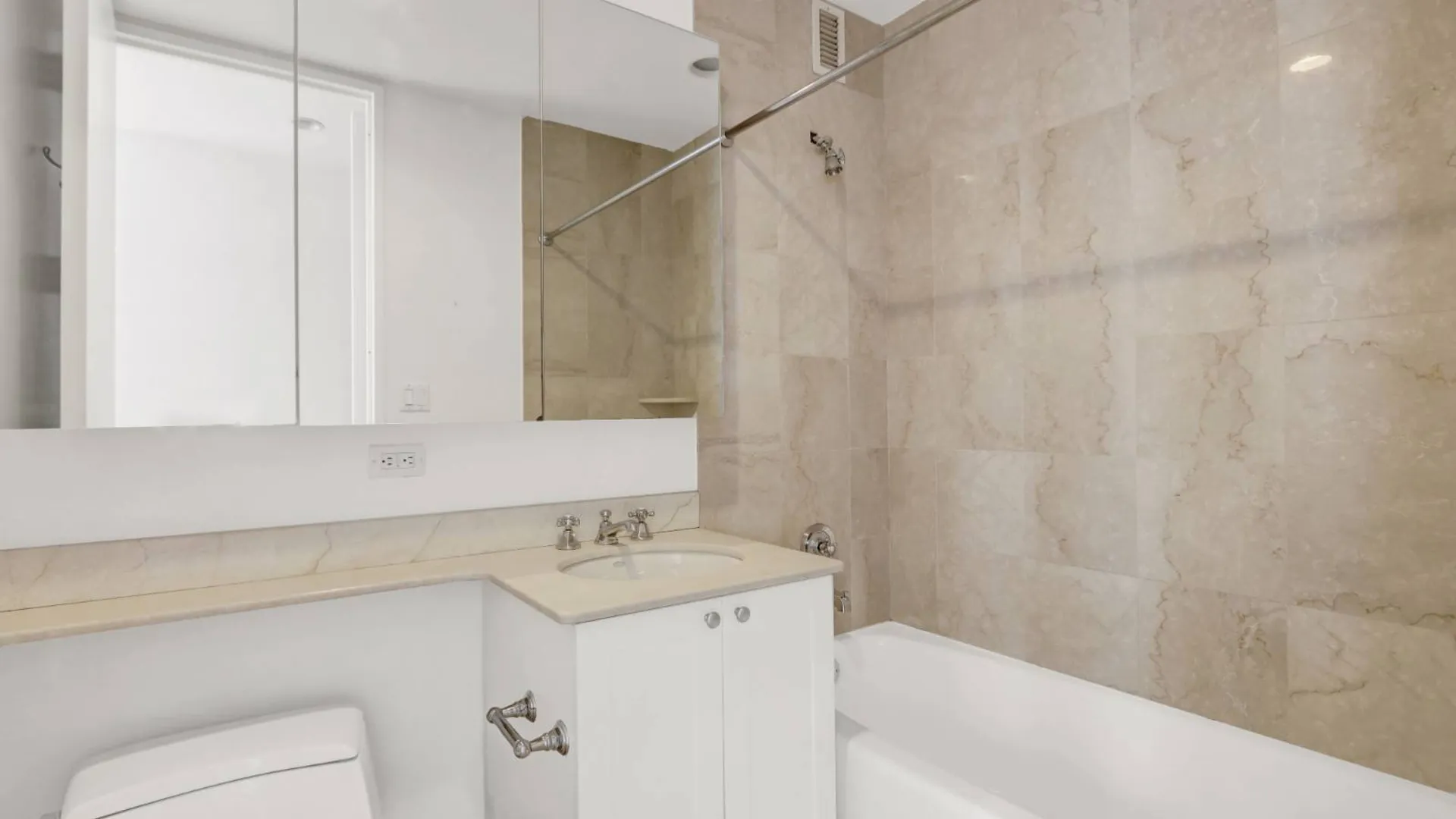 Property at 90 East End Avenue, New York, NY 10028 22