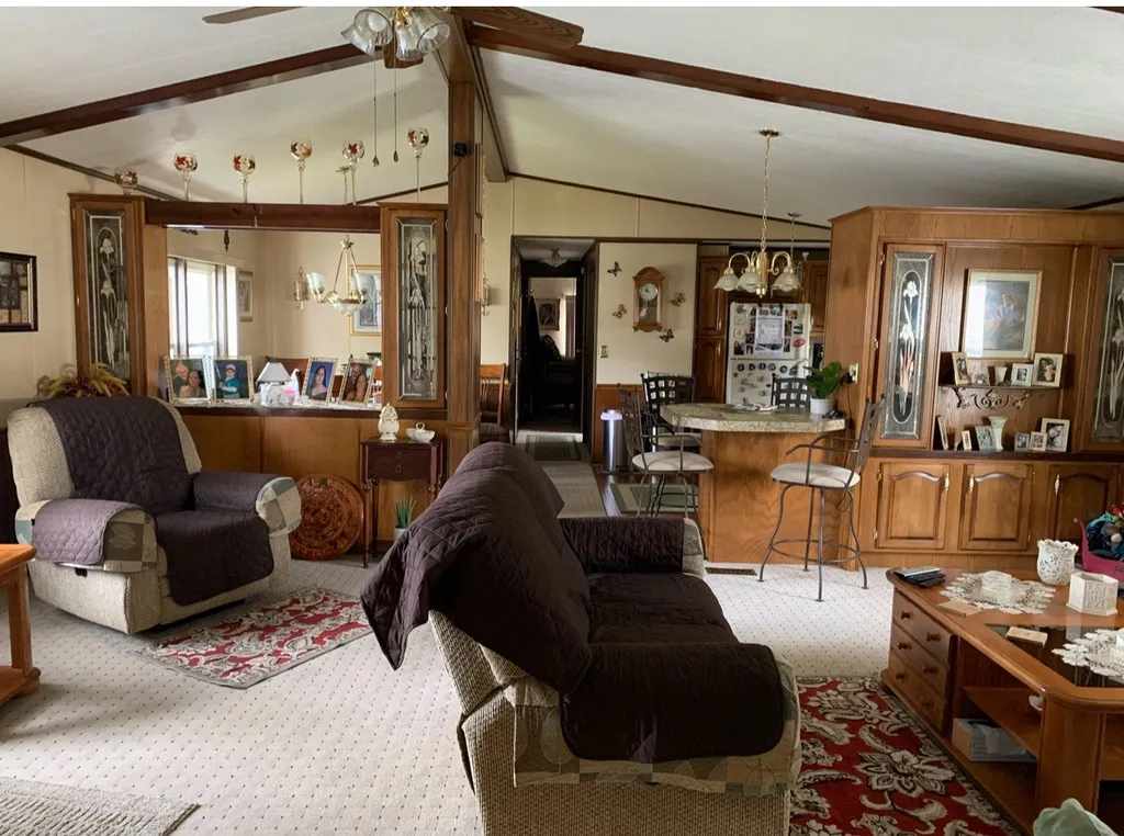 Property at 214 W Mountainview MHP, Stony Point, NY 10980