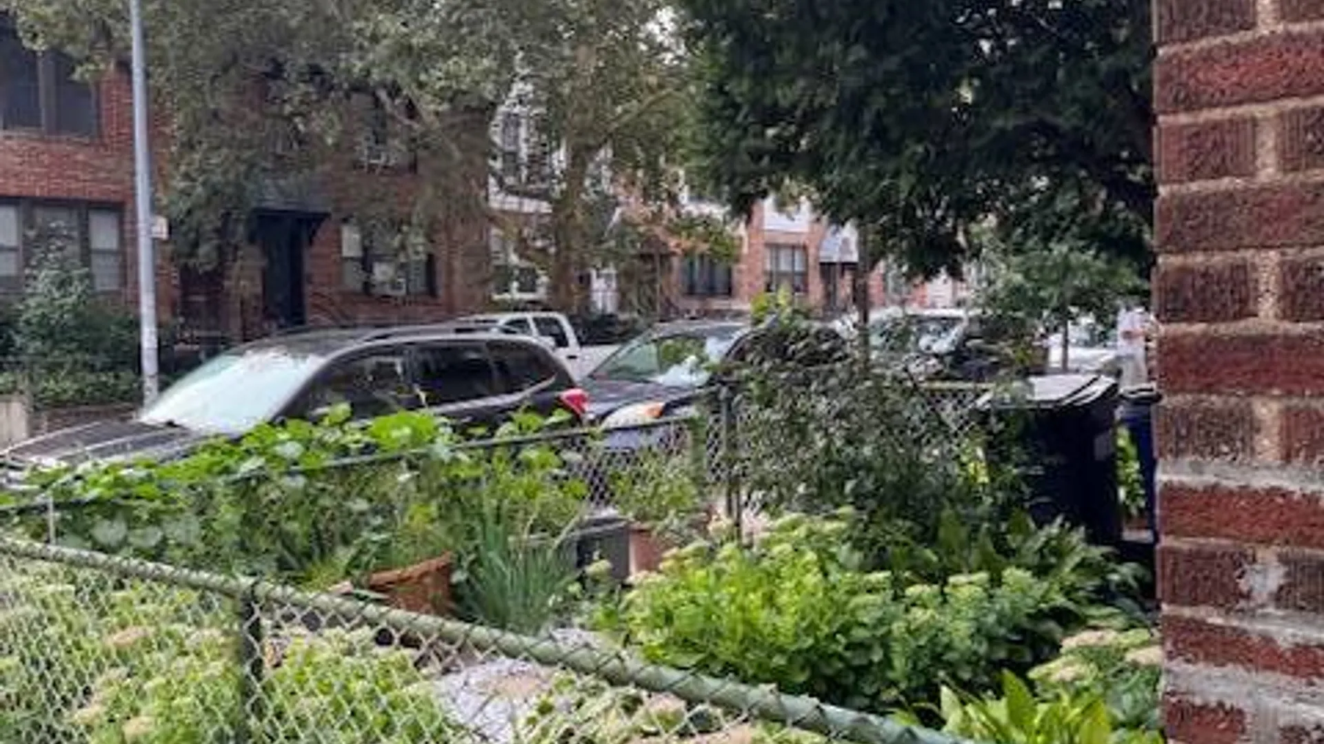 Property at 3529 28th St, Astoria, NY 11106 4