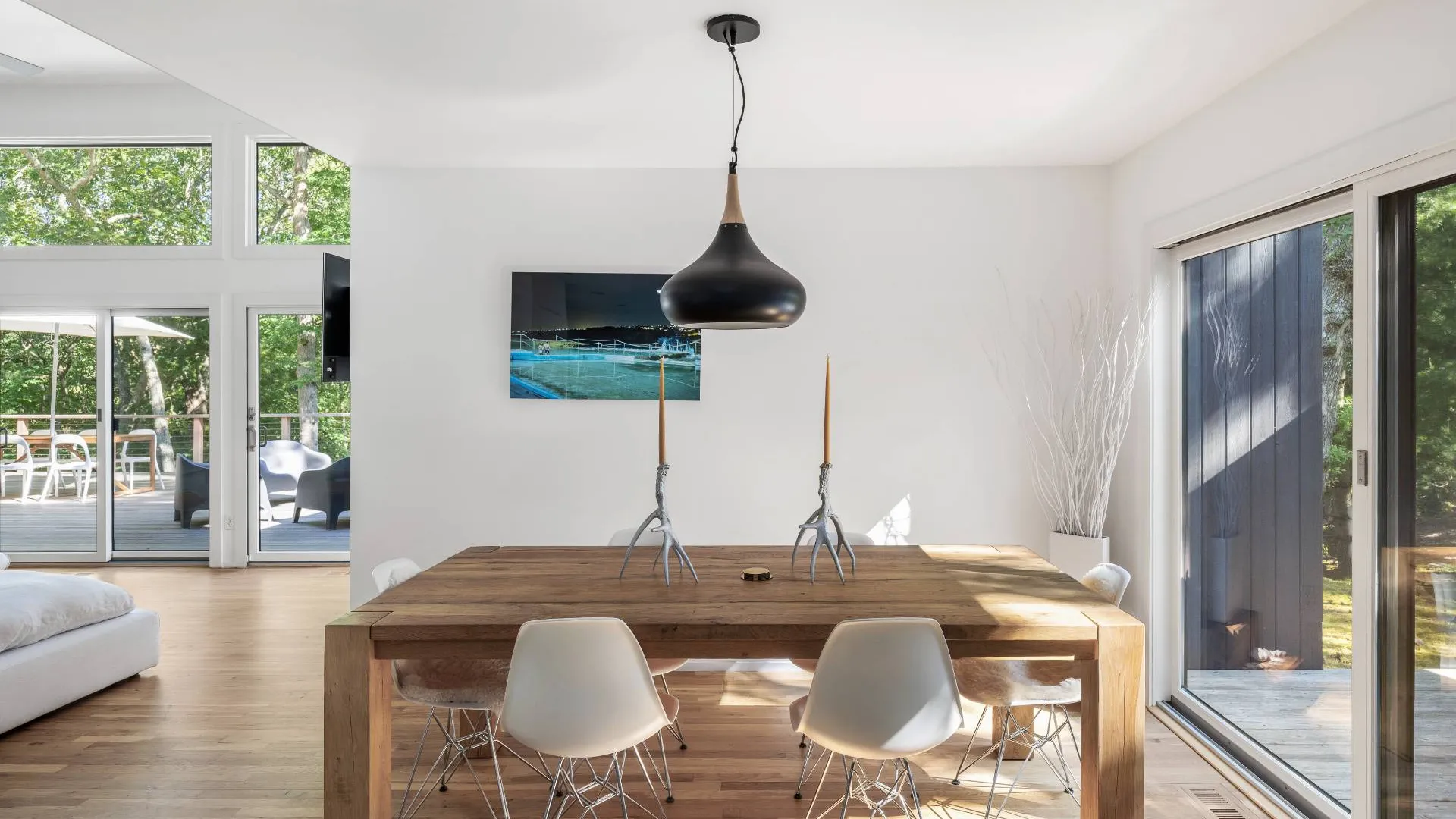 Property at 4 Hollow Tree Lane, East Hampton, NY 11937 8