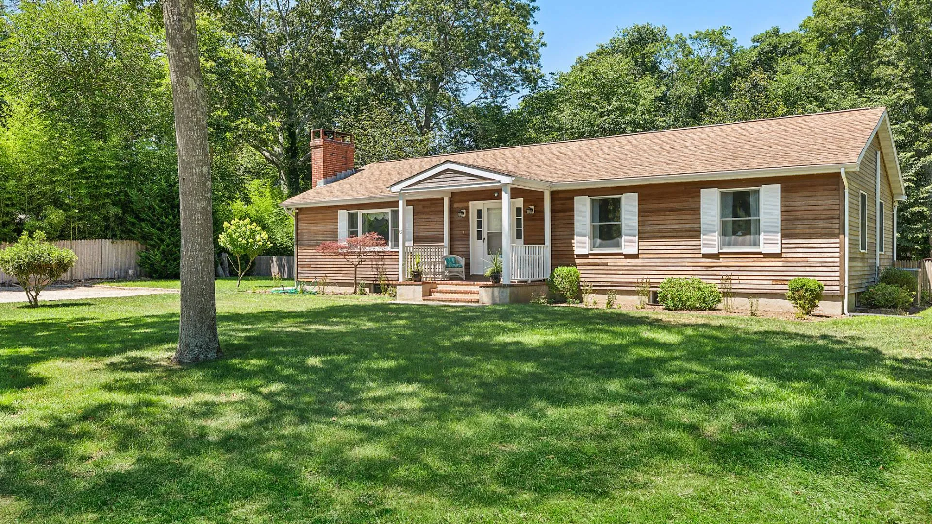 Property at 75 EDWARDS AVE, East Hampton, NY 11937 4