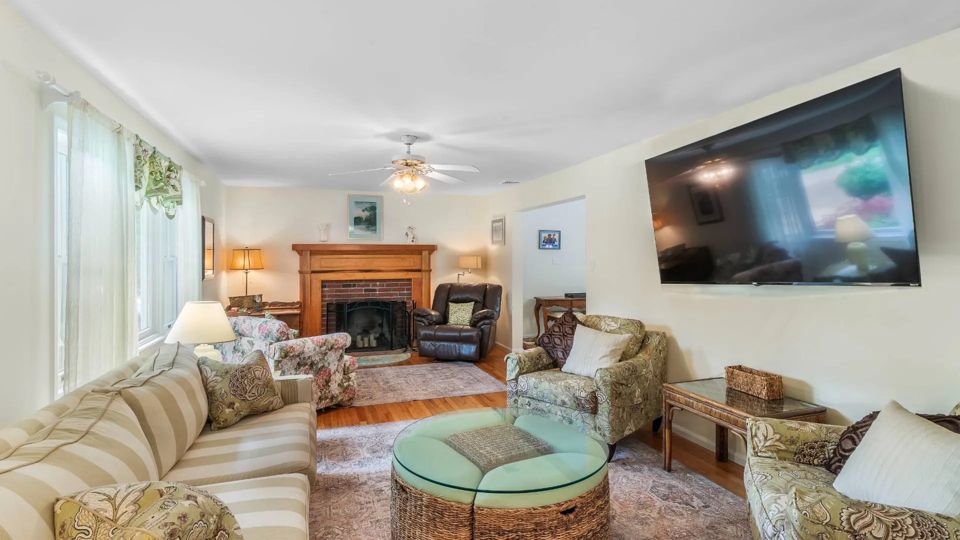 Property at 75 EDWARDS AVE, East Hampton, NY 11937 6