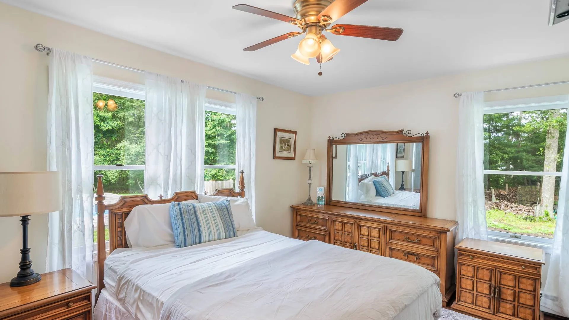 Property at 75 EDWARDS AVE, East Hampton, NY 11937 16