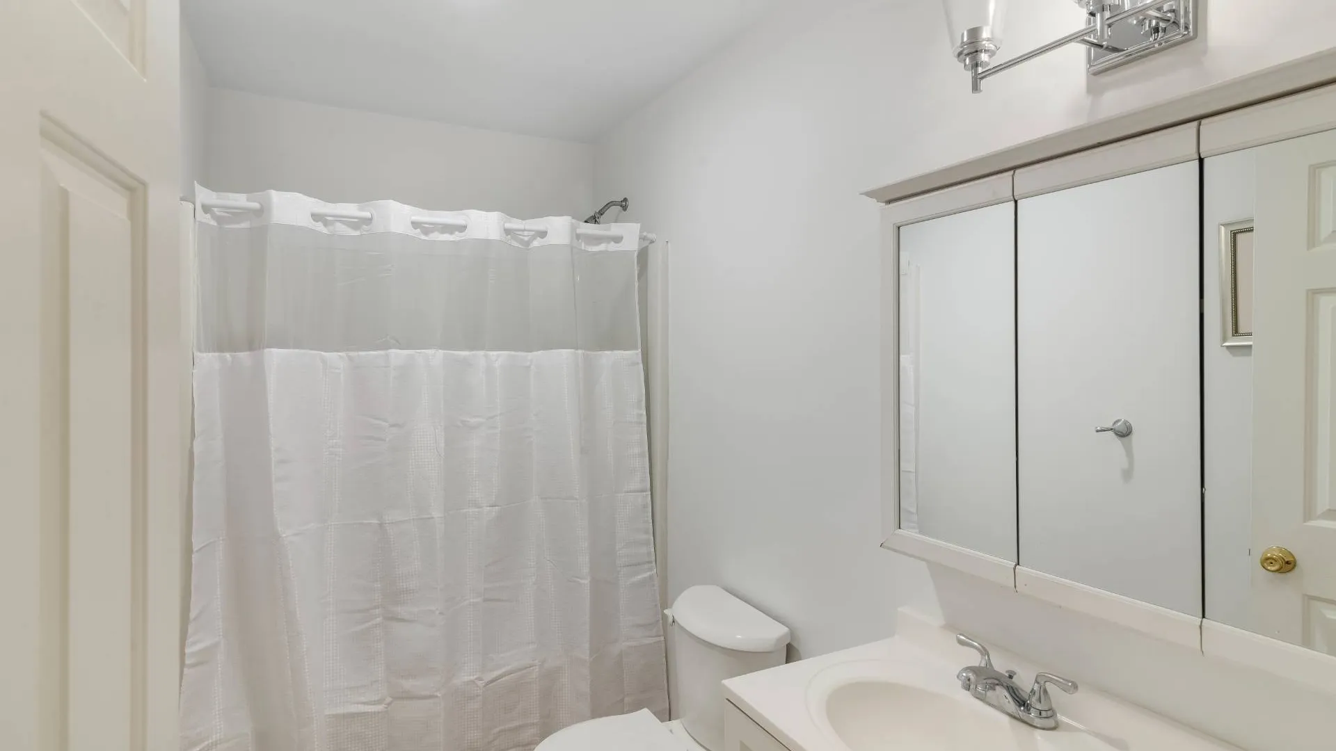 Property at 75 EDWARDS AVE, East Hampton, NY 11937 22