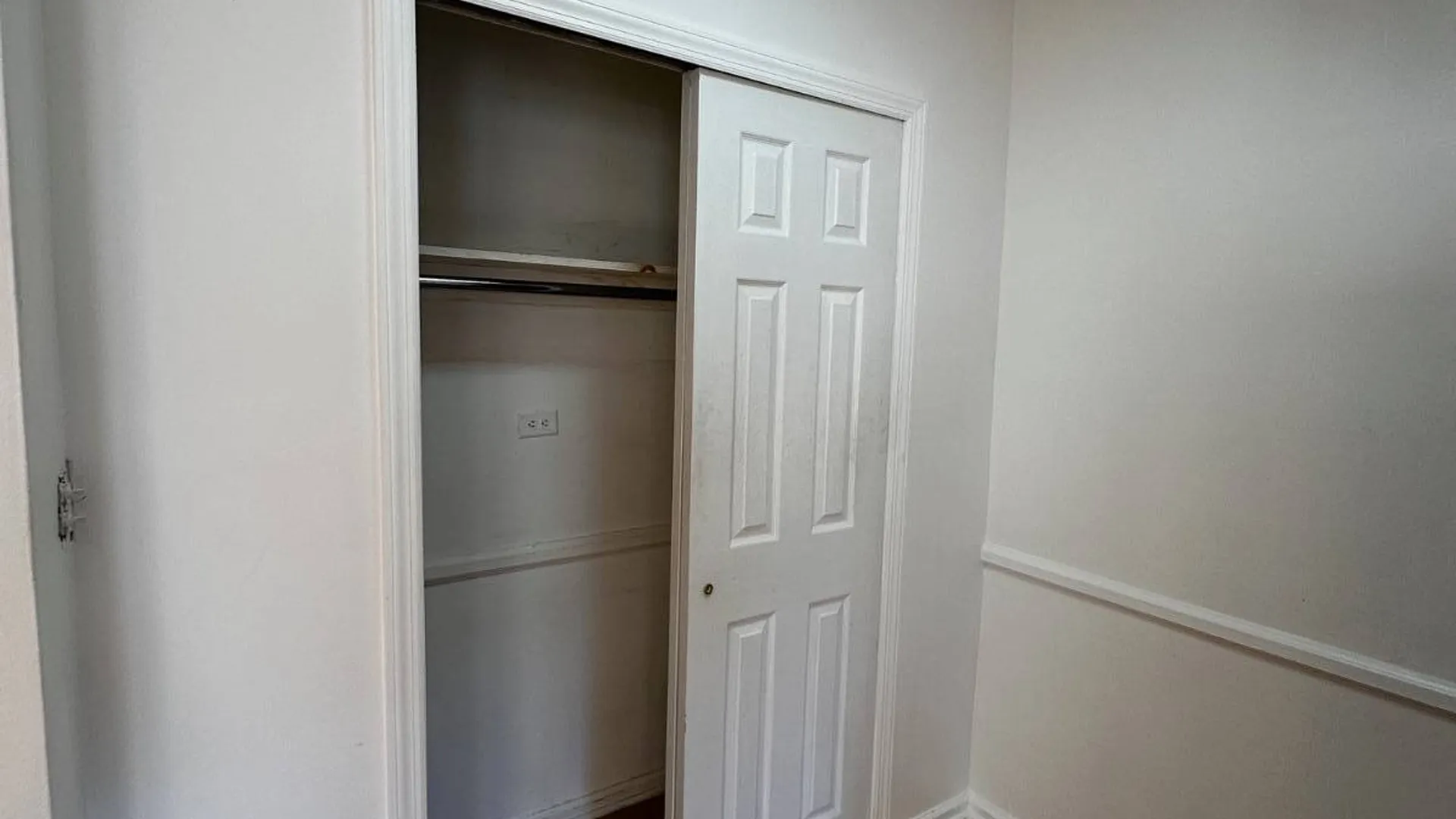 Property at 6740 Yellowstone blvd, Forest Hills, NY 11375 5