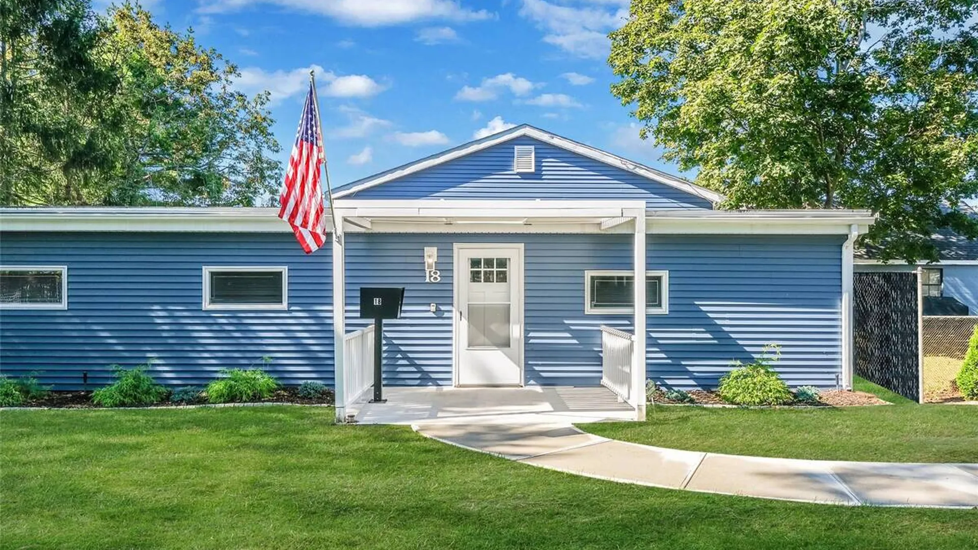 Property at 14 E 3rd Street, Patchogue, NY 11772 6