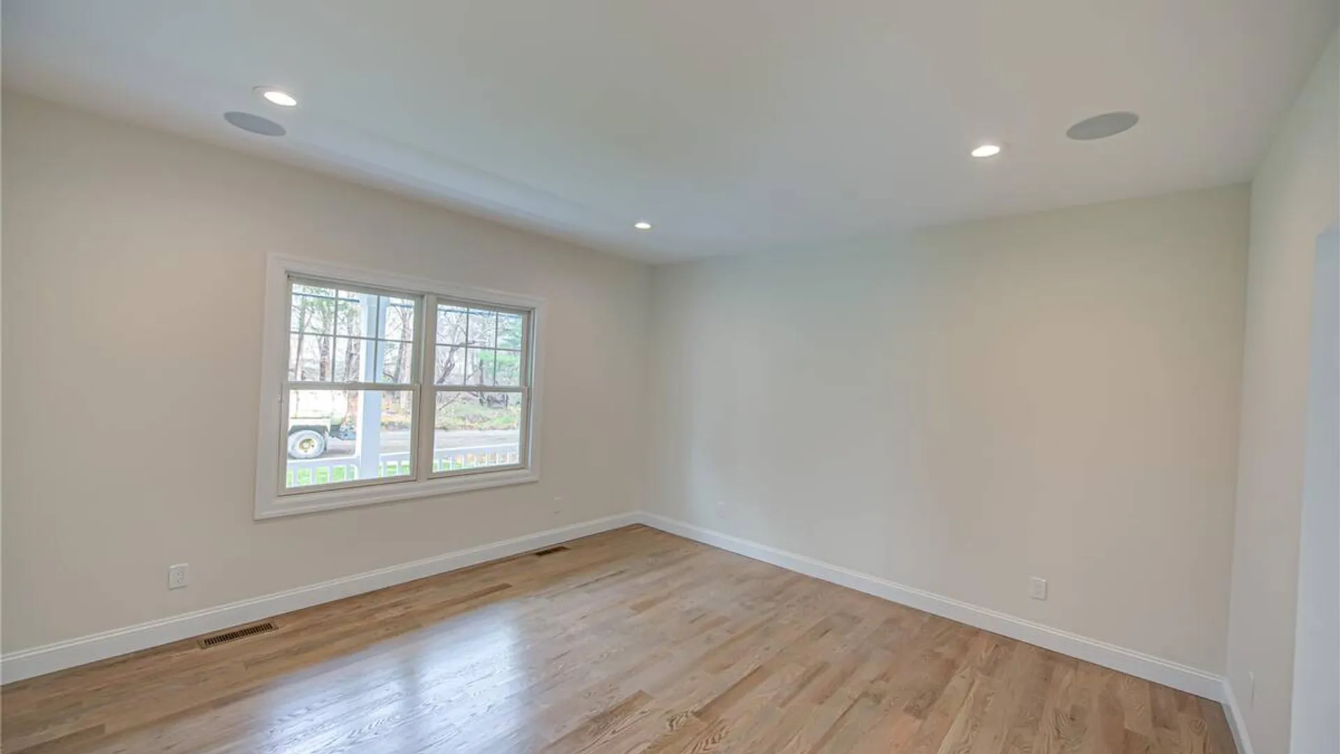 Property at 176 Southern Boulevard, Nesconset, NY 11767 5