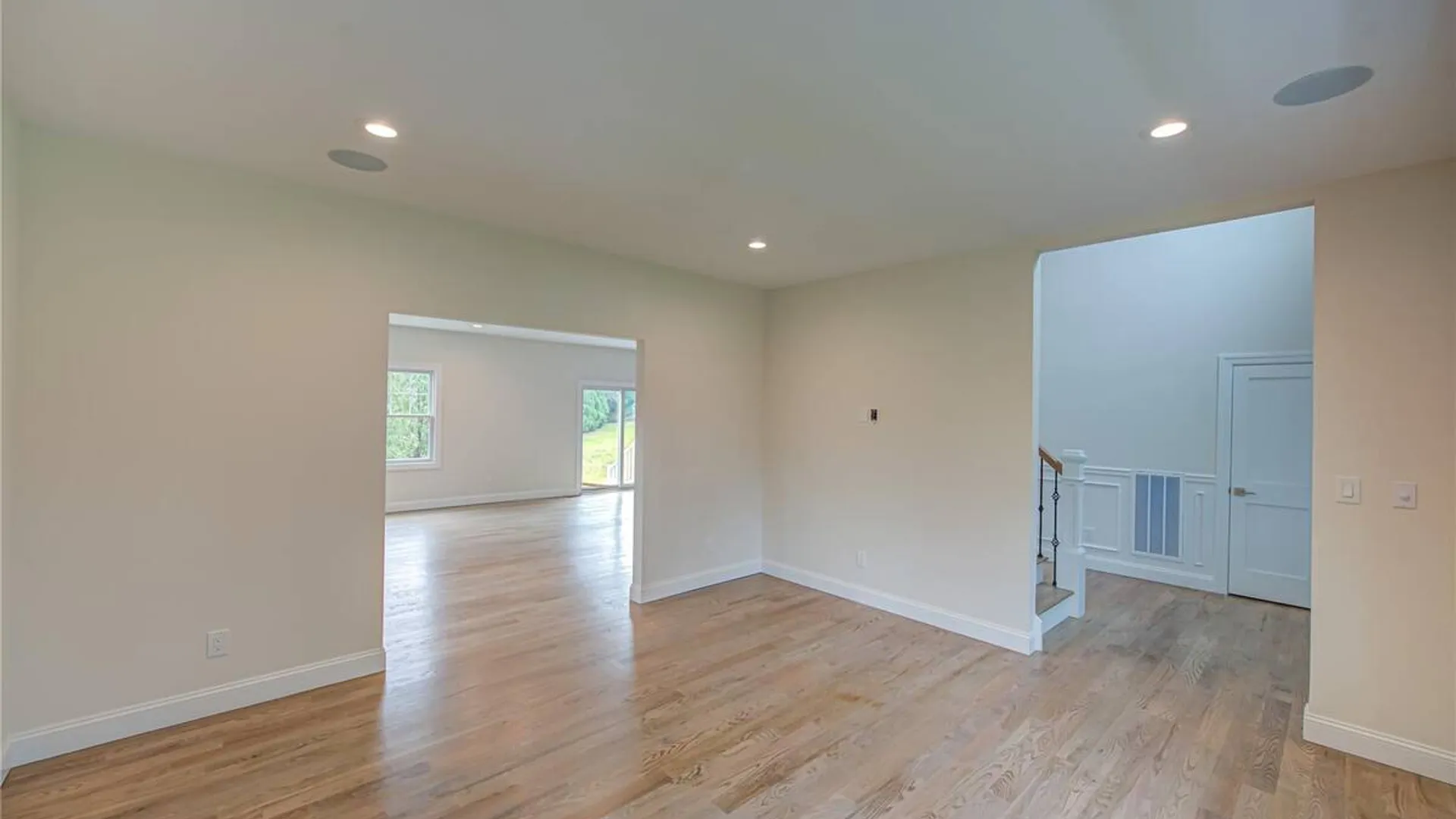 Property at 176 Southern Boulevard, Nesconset, NY 11767 7