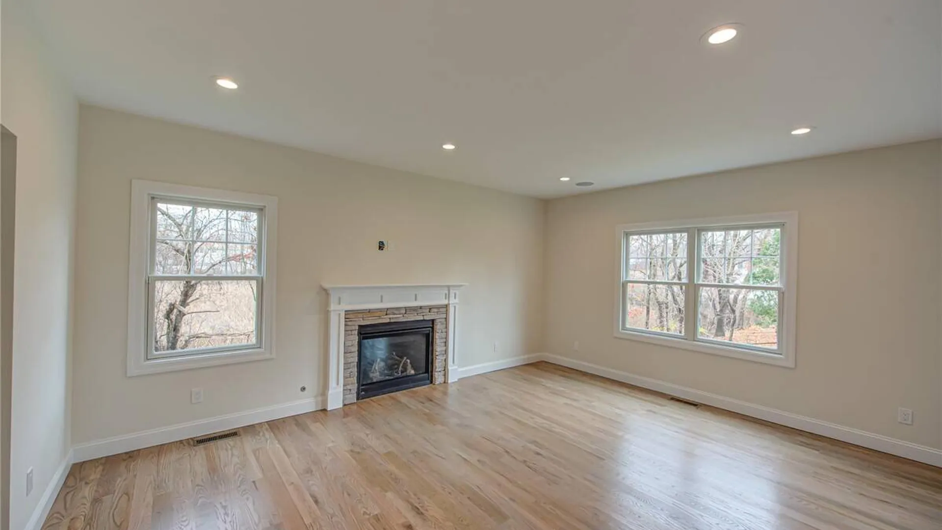 Property at 176 Southern Boulevard, Nesconset, NY 11767 8