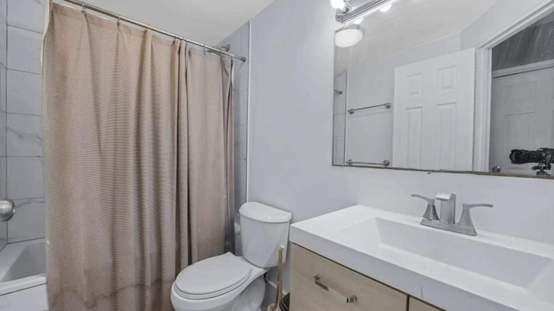 Property at 7522 Ave T, Brooklyn, NY 11234 23