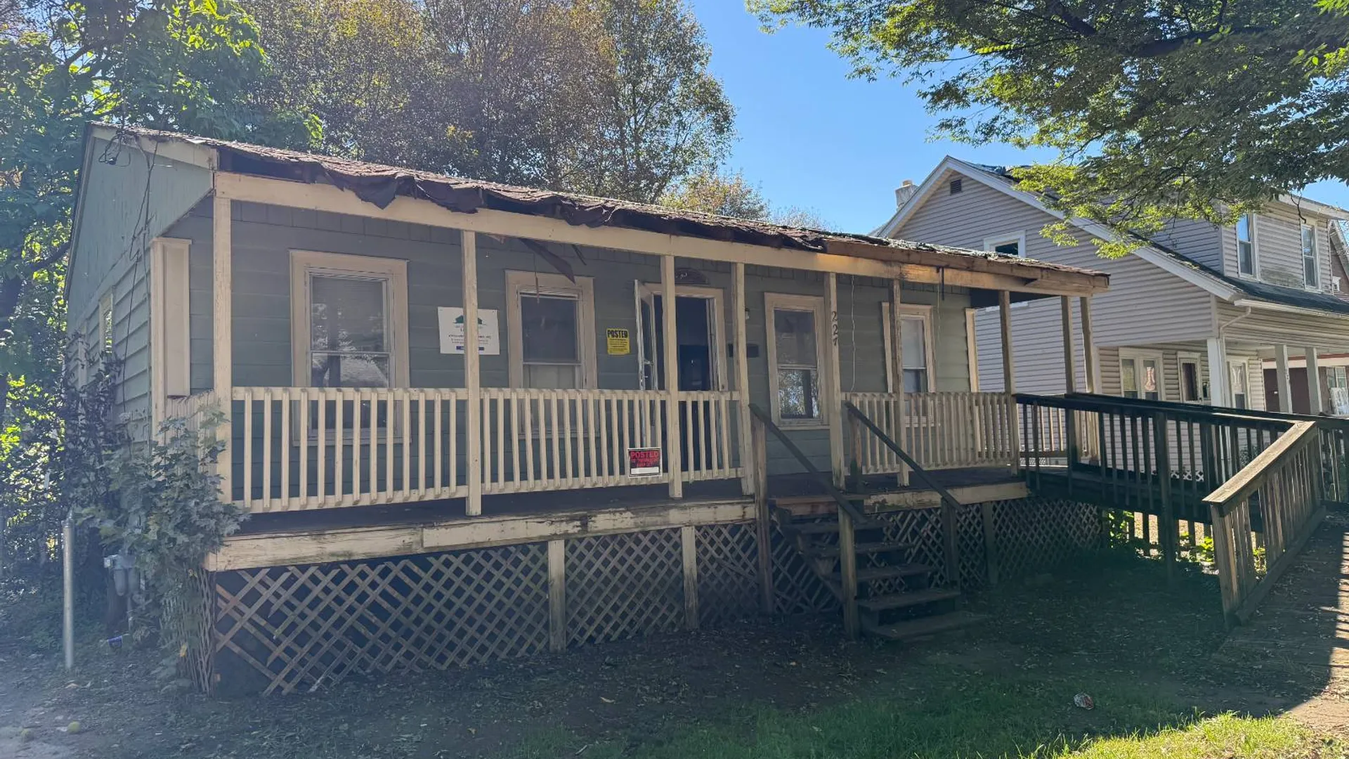 Property at 227 Pleasant Ave W, Syracuse, NY 13205 3