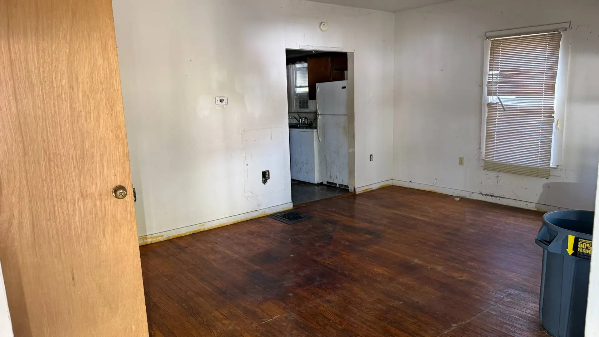 Property at 227 Pleasant Ave W, Syracuse, NY 13205 7