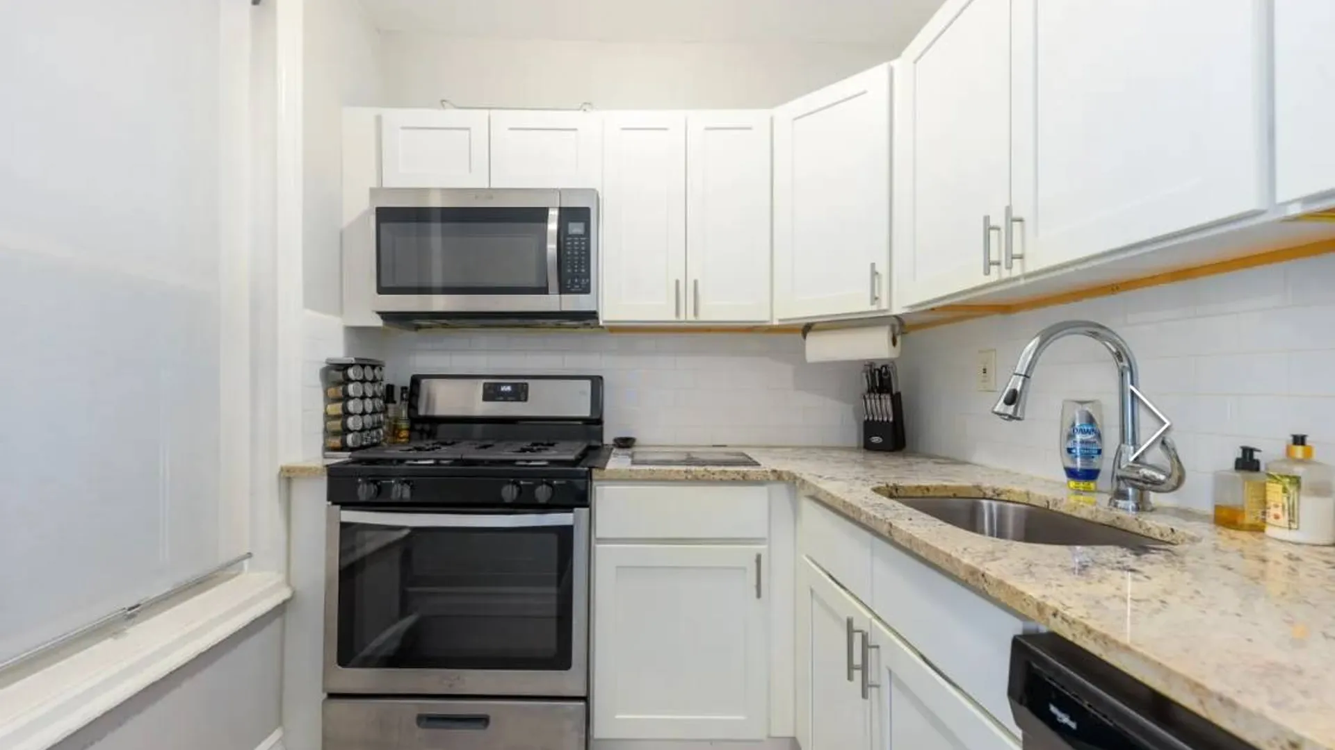 Property at 1075 Grand Concourse, Bronx, NY 10452 4