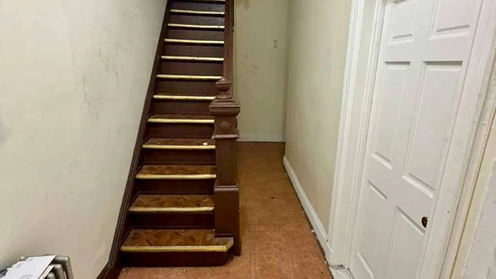 Property at 406 Chestnut St, Brooklyn, NY 11208 7