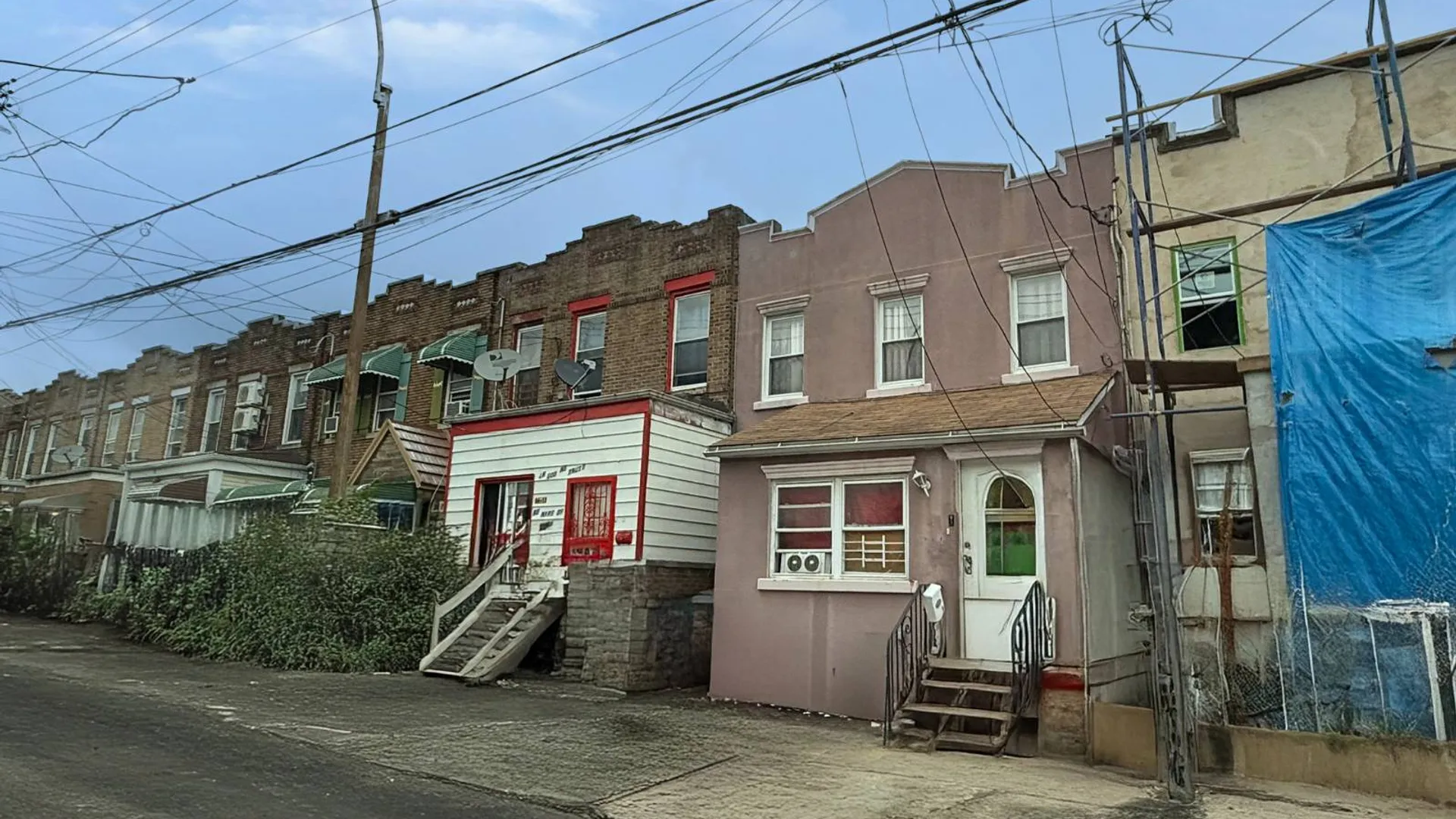 Property at 94-13 Forbell St, Jamaica, NY 11416 3
