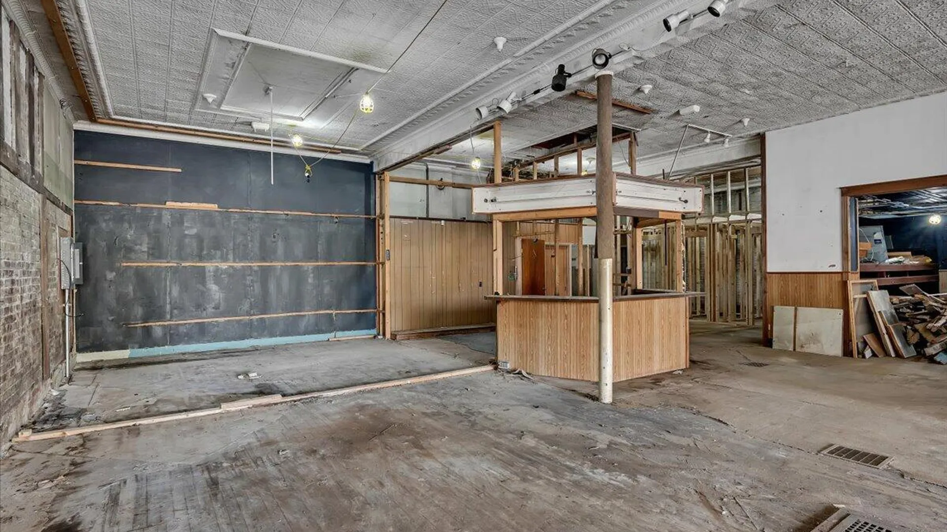 Property at 58-62 King Street, Troy, NY 12180 19