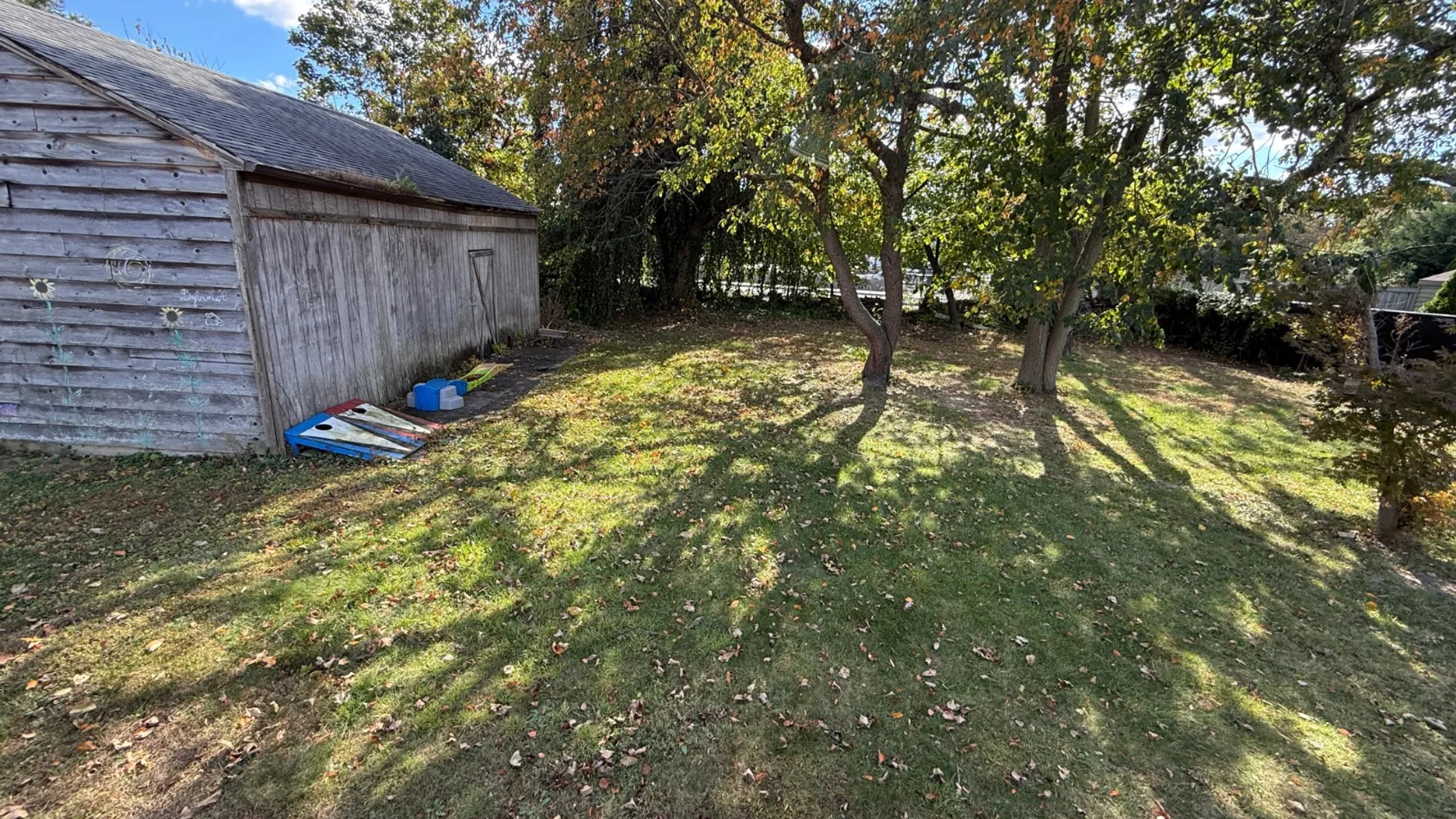 Property at 967 Sunrise Hwy, Long Island, NY 11704 11