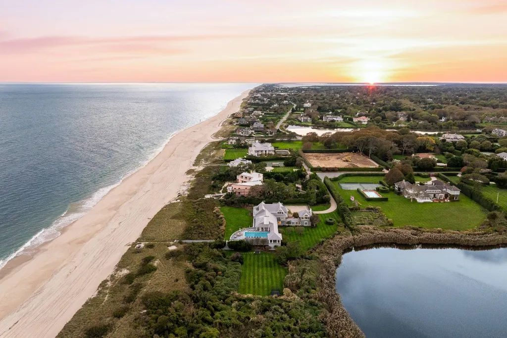 Property at 137 MURRAY LN, Southampton, NY 11968