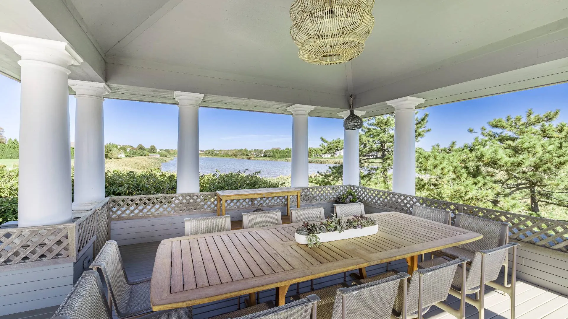 Property at 137 MURRAY LN, Southampton, NY 11968 31